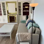 Lux Center 4c