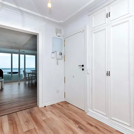Apartment Lux Center 4c